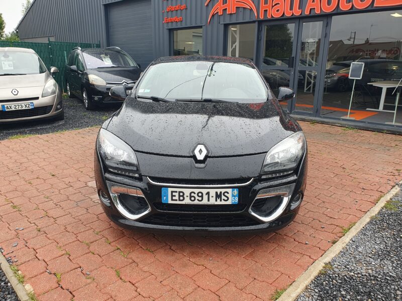 RENAULT MEGANE III Coupé 2012