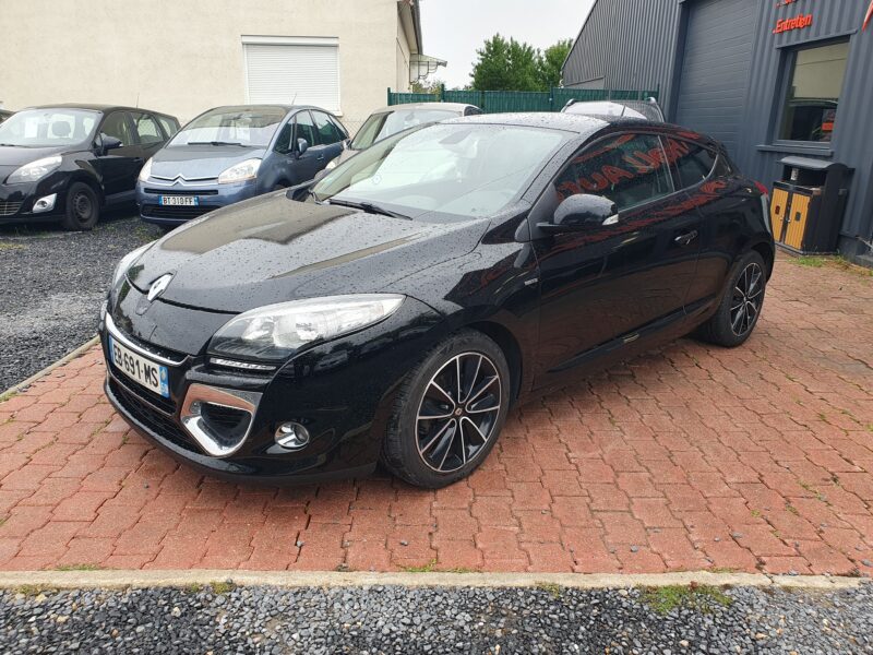 RENAULT MEGANE III Coupé 2012