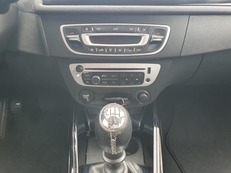 RENAULT MEGANE III Coupé 2012