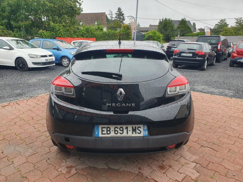 RENAULT MEGANE III Coupé 2012