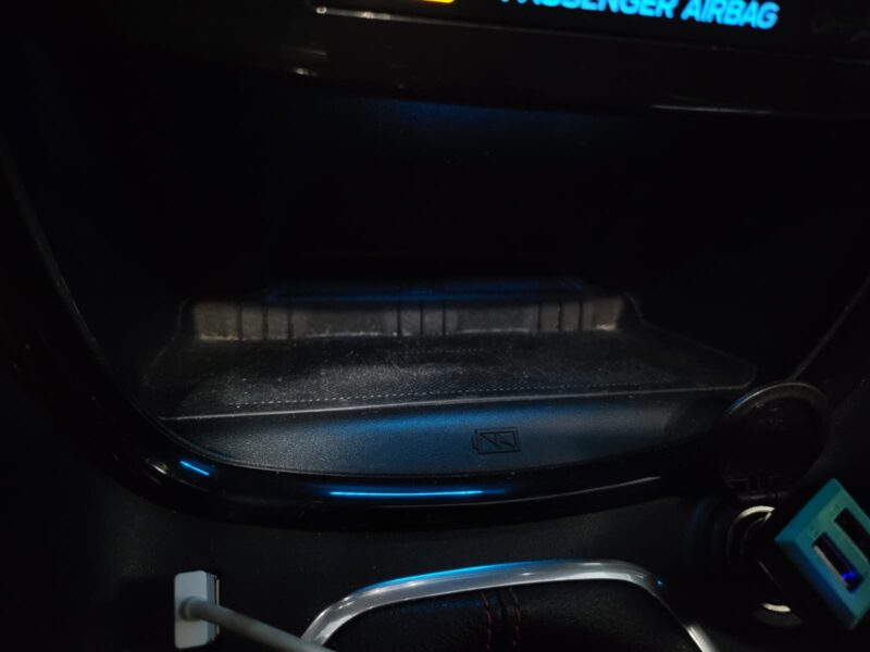 FORD PUMA 1.0 Flexifuel 125cv ST-Line 1ère Main // APPLE CARPLAY/CAMERA DE RECUL/ALERTE FRANCHISSEME