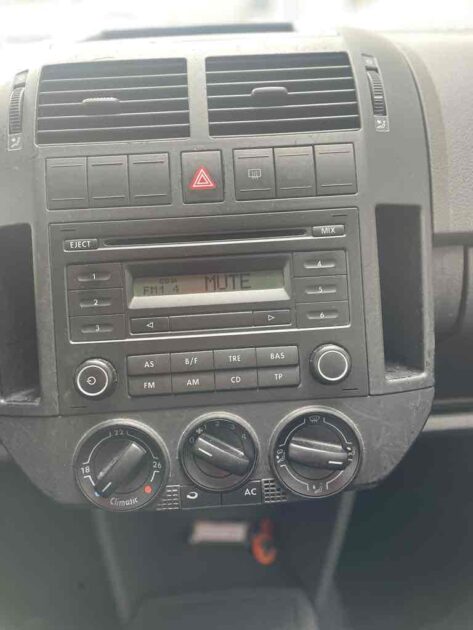 VOLKSWAGEN POLO 2008