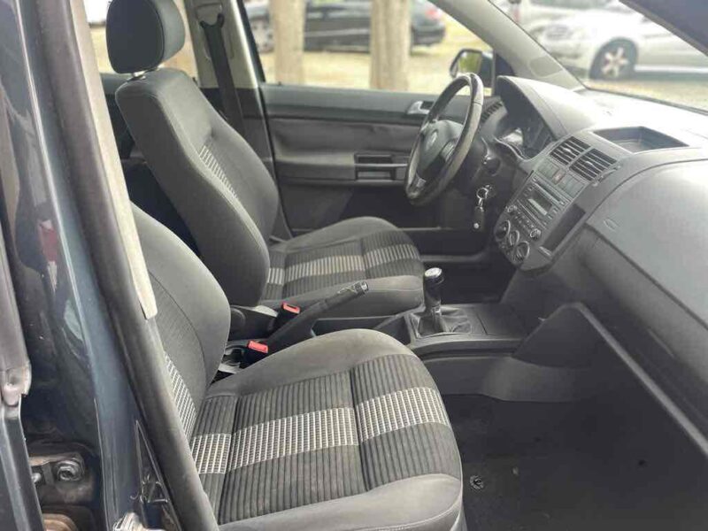 VOLKSWAGEN POLO 2008
