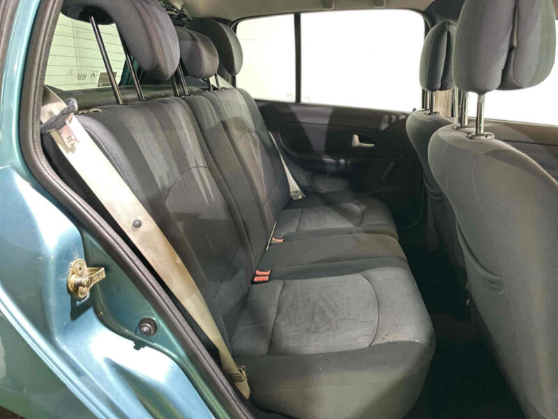 RENAULT CLIO II 2004 1.4 98cv