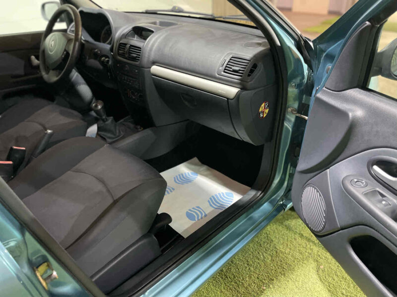 RENAULT CLIO II 2004 1.4 98cv