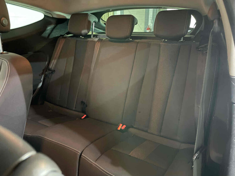 RENAULT MEGANE III Coupé 2010 1.5 dCi 110cv