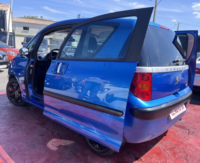 PEUGEOT 1007 2006