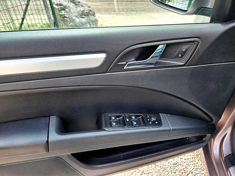 SKODA SUPERB II Break 2011