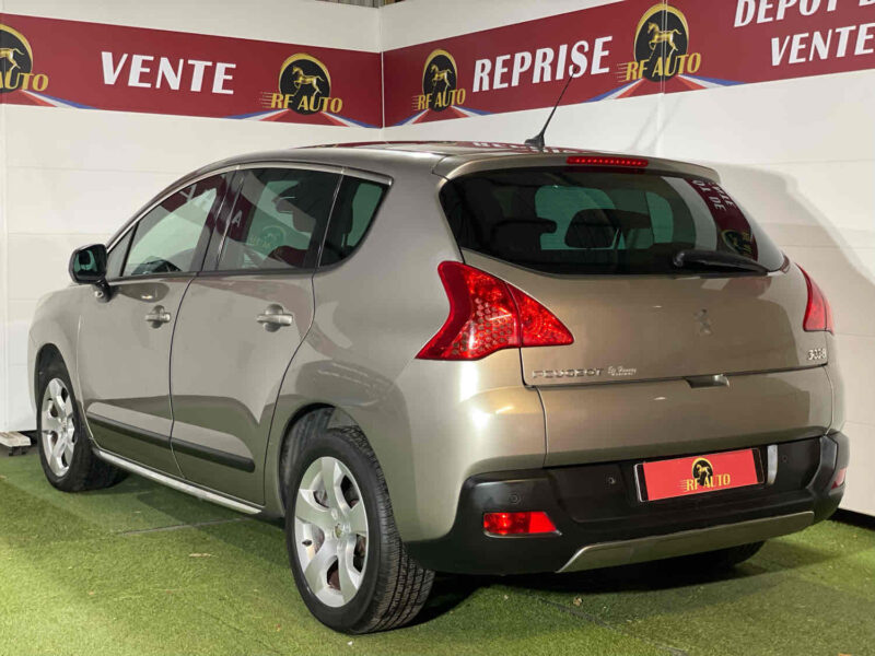PEUGEOT 3008 Monospace 2011 1.6 HDi 112cv