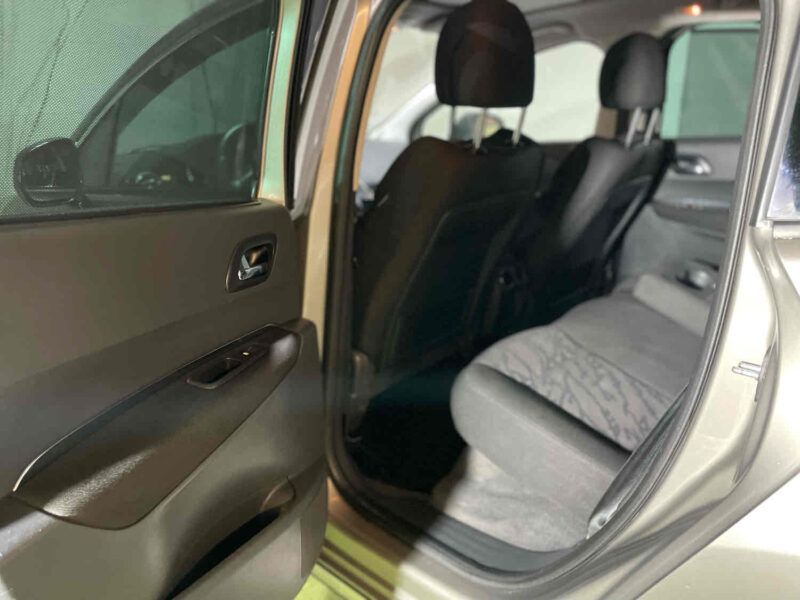 PEUGEOT 3008 Monospace 2011 1.6 HDi 112cv