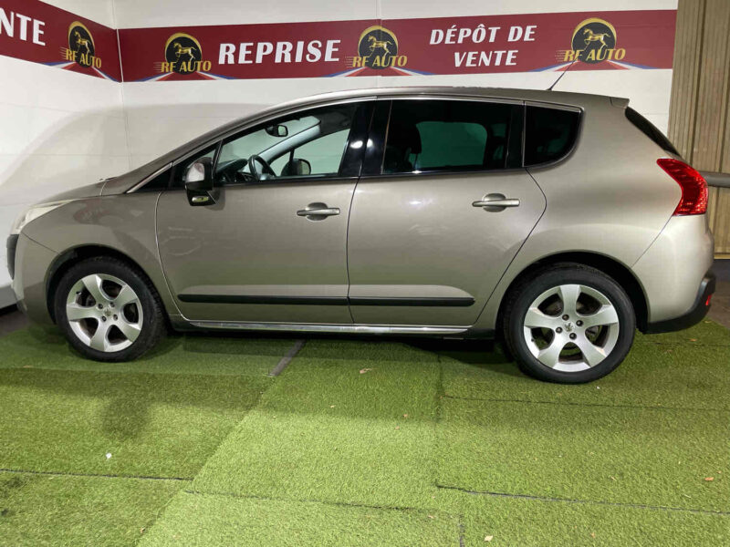 PEUGEOT 3008 Monospace 2011 1.6 HDi 112cv