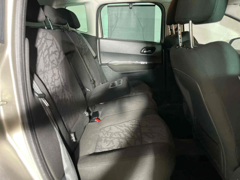 PEUGEOT 3008 Monospace 2011 1.6 HDi 112cv