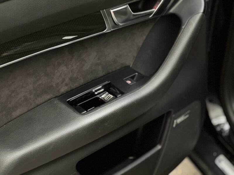 AUDI S6 5.2 FSI V10 435CH AVANT QUATTRO