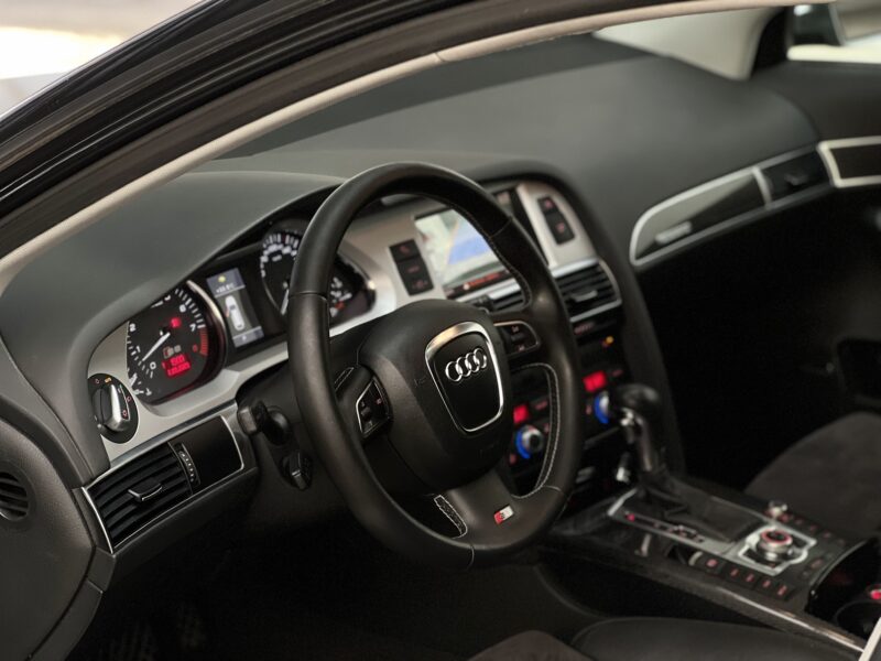 AUDI S6 5.2 FSI V10 435CH AVANT QUATTRO