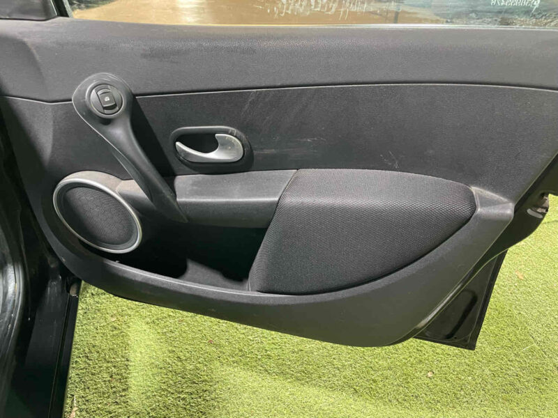 RENAULT CLIO III Grandtour 2008 1.5 dCi 86cv