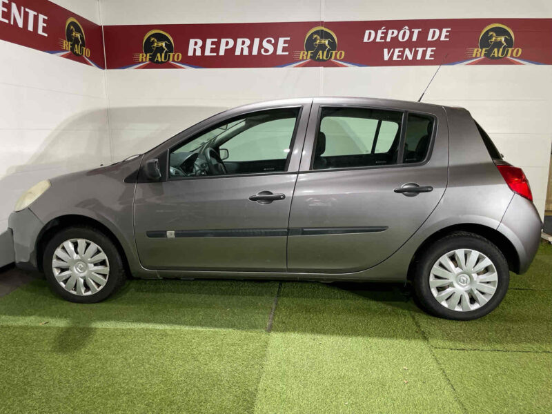 RENAULT CLIO III 2009 1.2 75cv