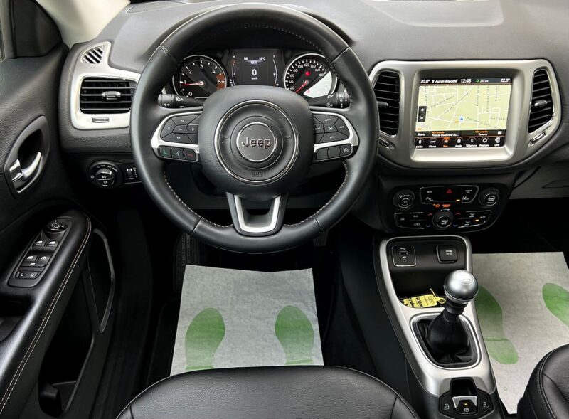 JEEP COMPASS II 1.6 MULTIJET 120 LONGITUDE / APPLE CARPLAY CAMERA KEYLESS LINE ASSIST - Garantie1an