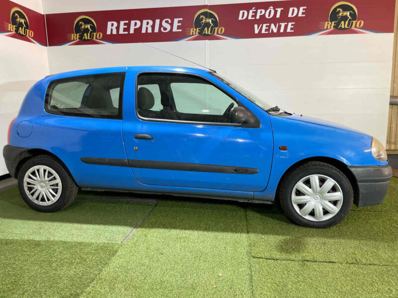 RENAULT CLIO STE 2000 1.9 D 54cv