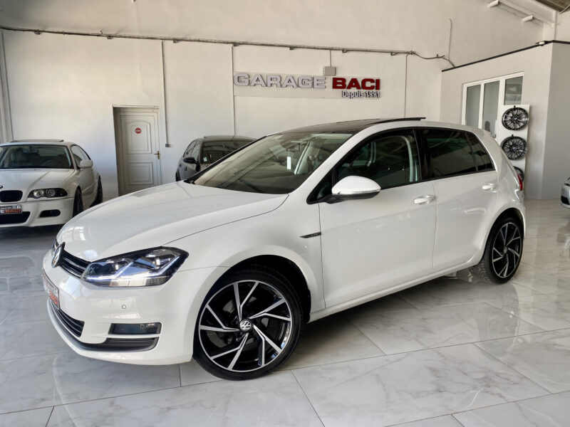 VOLKSWAGEN GOLF 2014