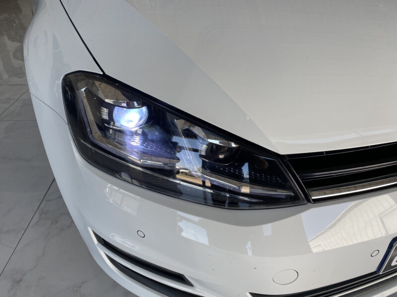 VOLKSWAGEN GOLF 2014