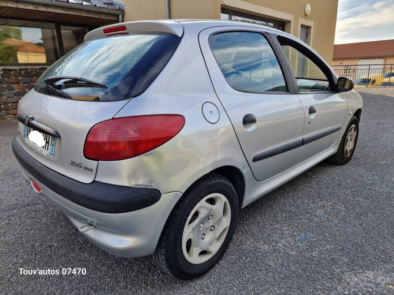 PEUGEOT 206 XT PREMIUM 2.0 HDI