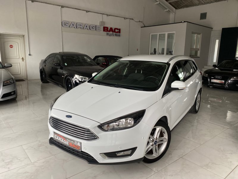 FORD FOCUS III Turnier 2015