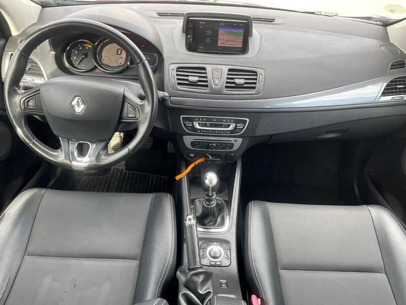 RENAULT MEGANE III Grandtour 2015