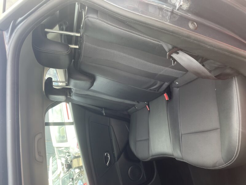 RENAULT MEGANE III Grandtour 2015