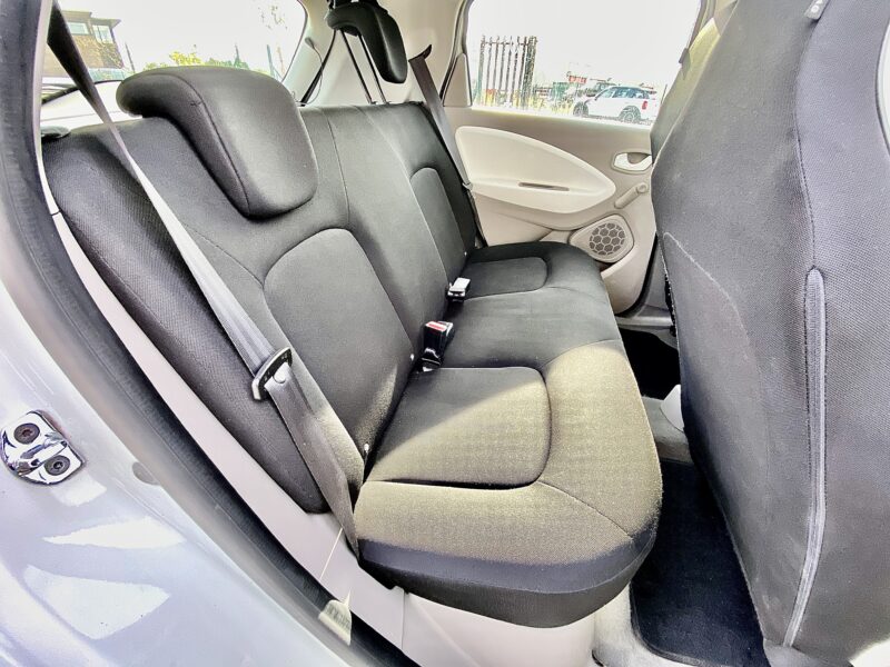 RENAULT ZOE Z.E LIFE R75 GPS 2016