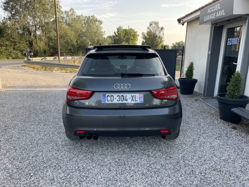 AUDI A1 2012