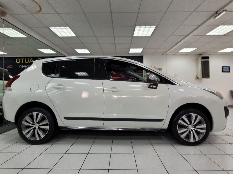 PEUGEOT 3008 Monospace 2015 1.6 BlueHDi 120 1560cm3 120cv