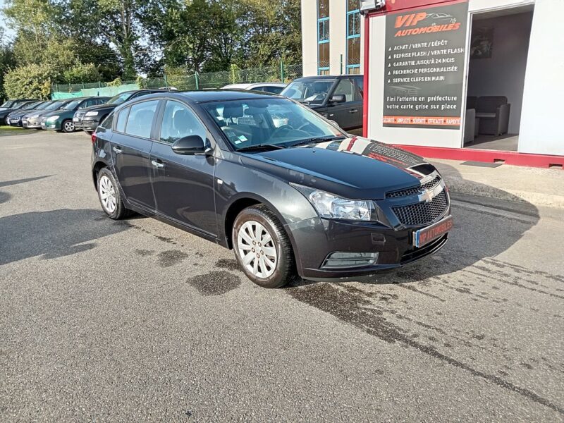 CHEVROLET CRUZE 3/5 portes 2011