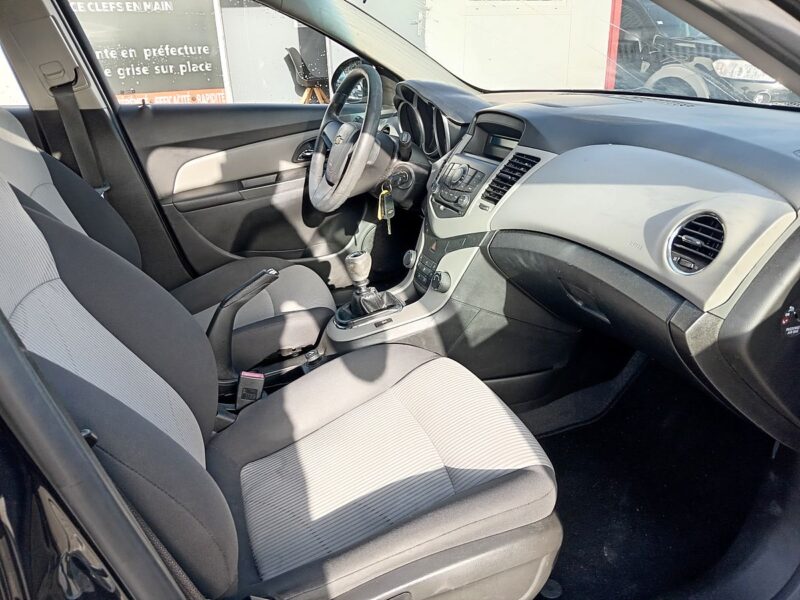 CHEVROLET CRUZE 3/5 portes 2011