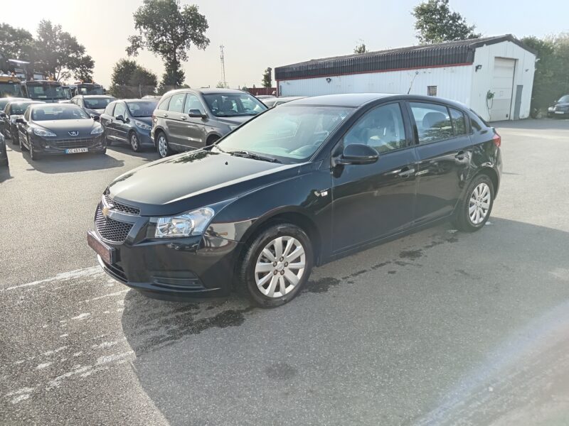 CHEVROLET CRUZE 3/5 portes 2011