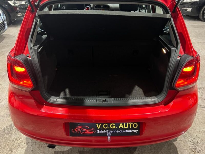 VOLKSWAGEN POLO V 2011