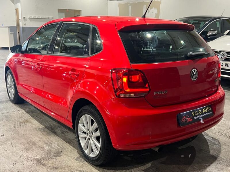 VOLKSWAGEN POLO V 2011