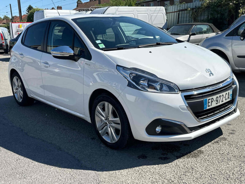 PEUGEOT 208 I 2017
