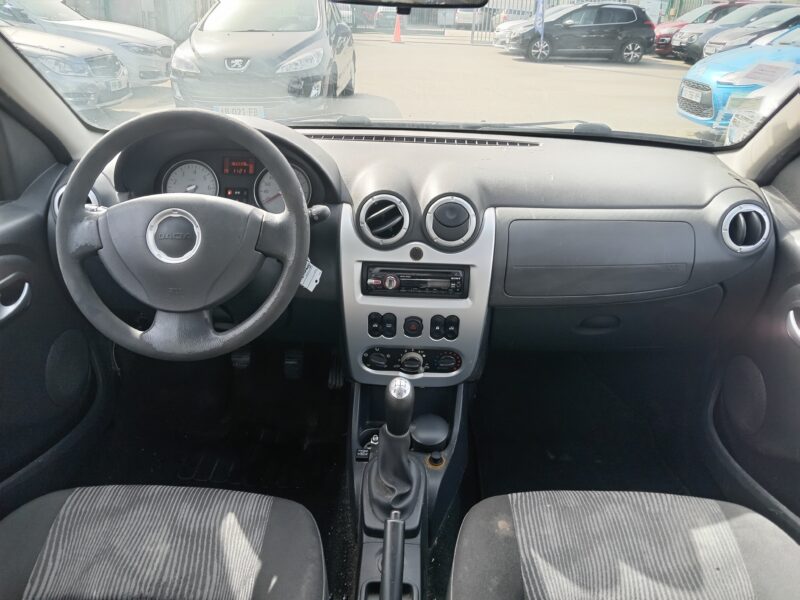 DACIA SANDERO 2010