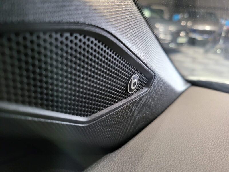 VOLKSWAGEN POLO VI GTI 2.0 TSI 200cv DSG6 // MIRROR LINK/TOIT OUVRANT/SONO BEATS