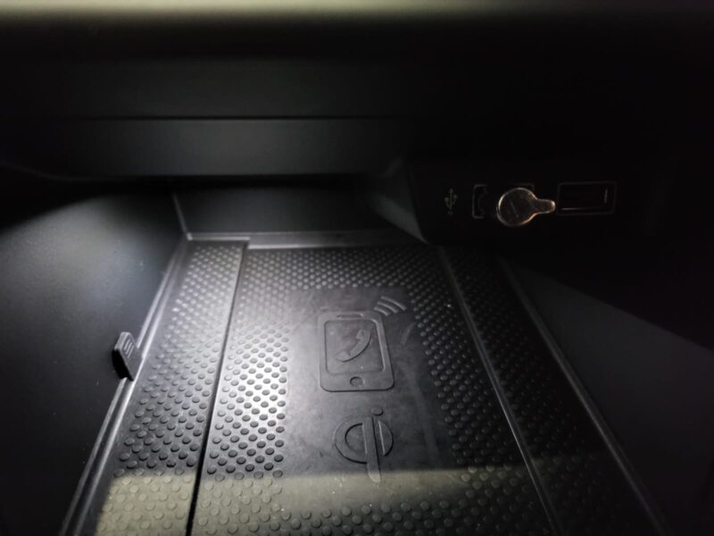 VOLKSWAGEN POLO VI GTI 2.0 TSI 200cv DSG6 // MIRROR LINK/TOIT OUVRANT/SONO BEATS