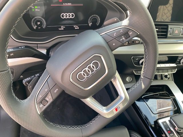 AUDI Q5 SPORTBACK S LINE QUATTRO