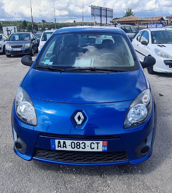 RENAULT TWINGO II 2009