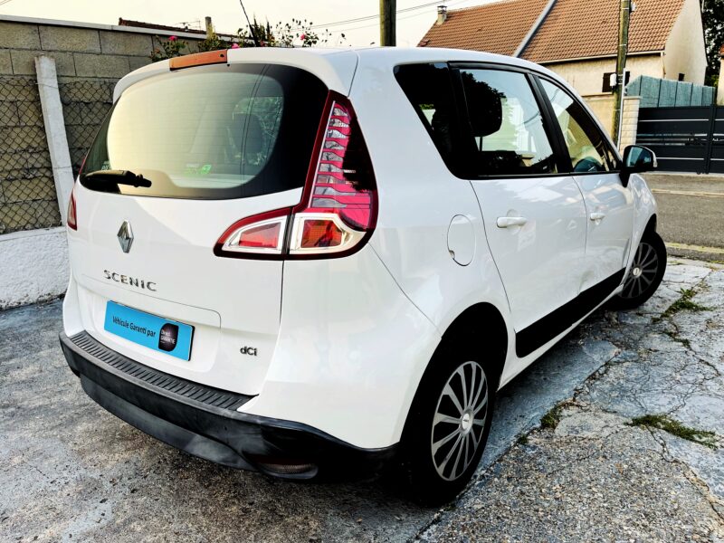 RENAULT SCÉNIC III 2011