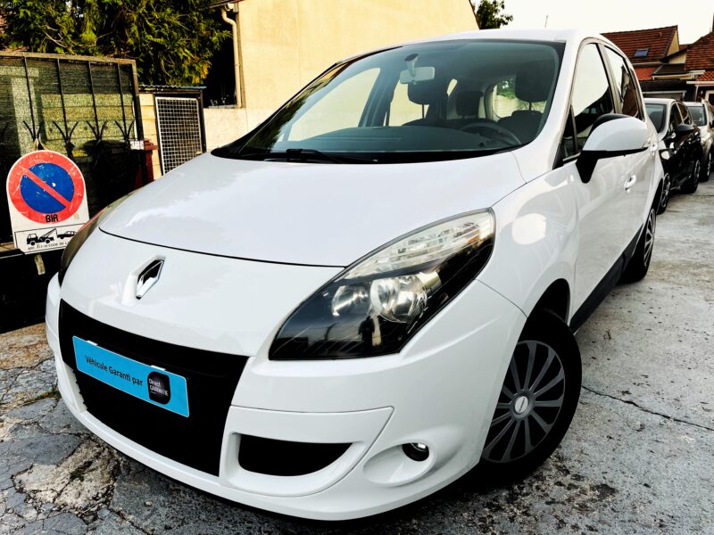 RENAULT SCÉNIC III 2011