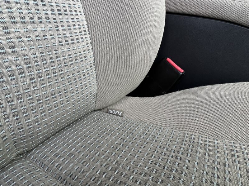 RENAULT MEGANE II PHASE 2 1.4 98 Cv 5 PORTES / BLUETOOTH CRIT AIR 2 - Garantie1an