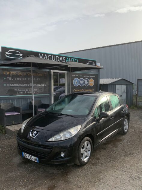 PEUGEOT 207 