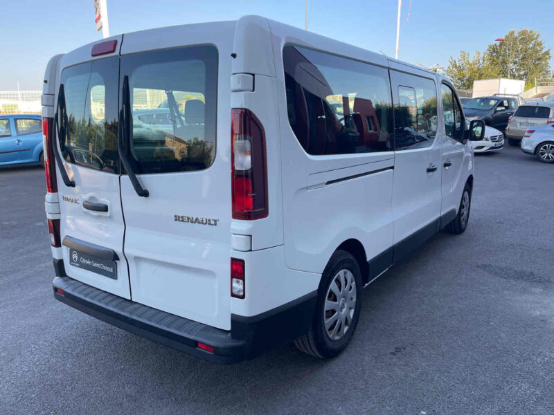 RENAULT TRAFIC III  2016