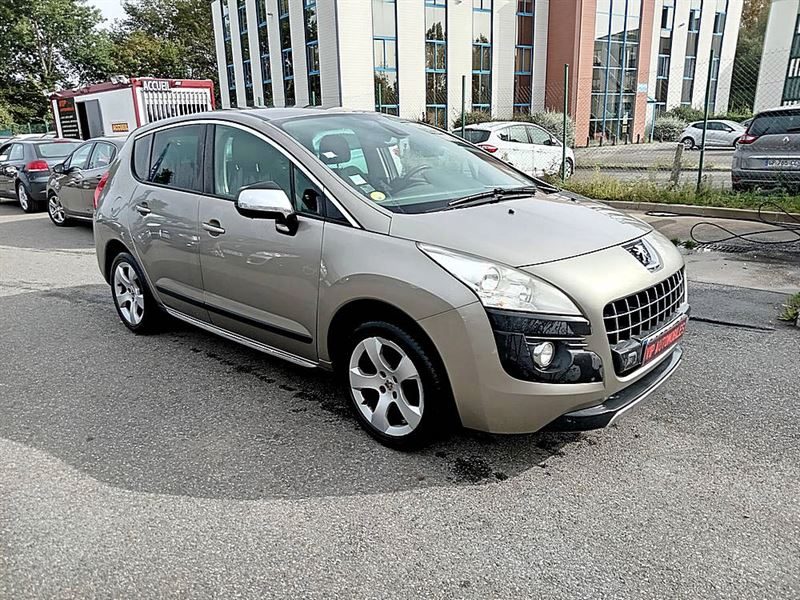 PEUGEOT 3008 Monospace 2012