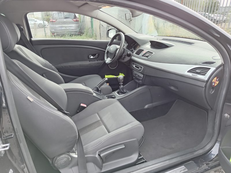 RENAULT MEGANE III 2009