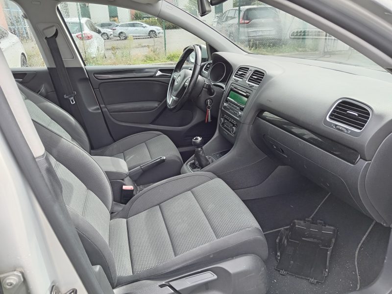 VOLKSWAGEN GOLF VI 2012